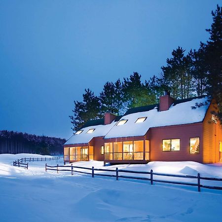 Bluegreen Vacations Christmas Mountain Village, An Ascend Resort Wisconsin Dells Exterior foto