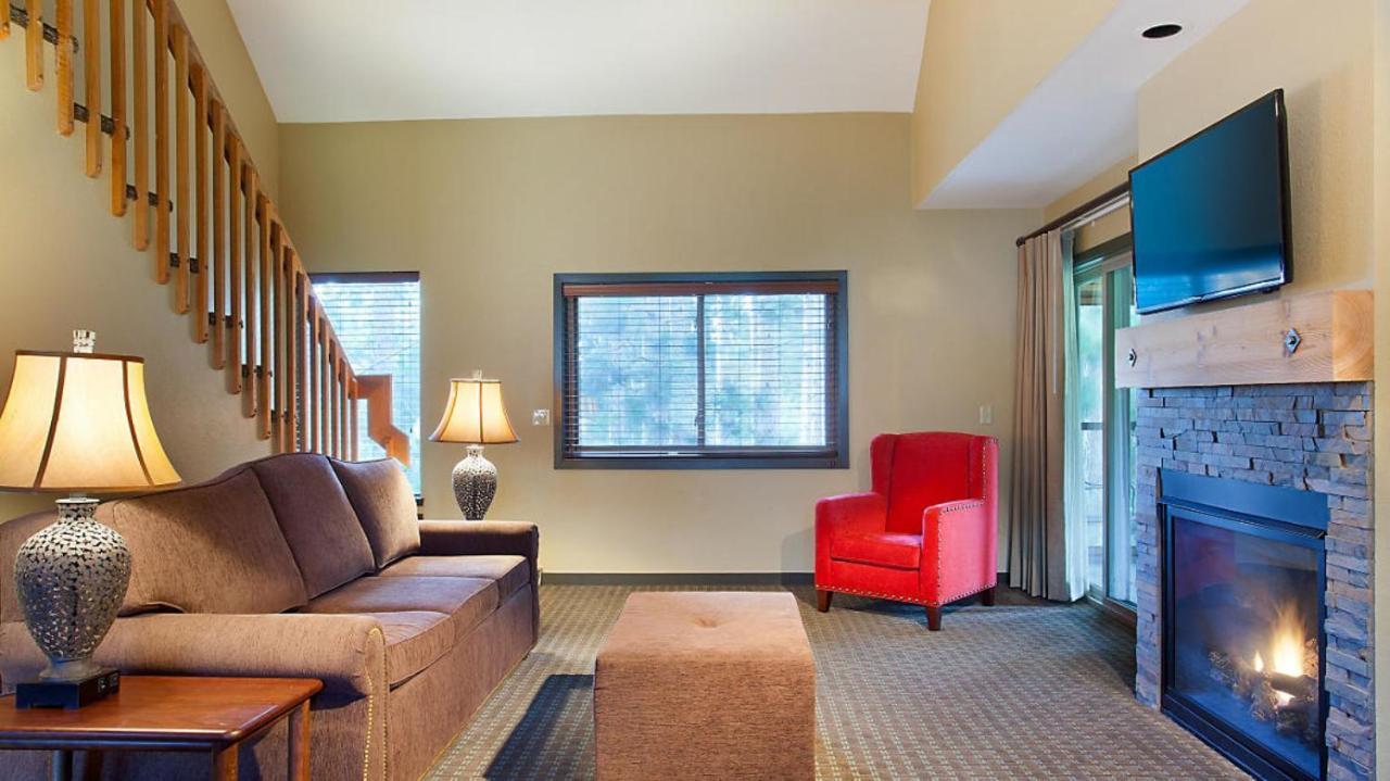 Bluegreen Vacations Christmas Mountain Village, An Ascend Resort Wisconsin Dells Exterior foto
