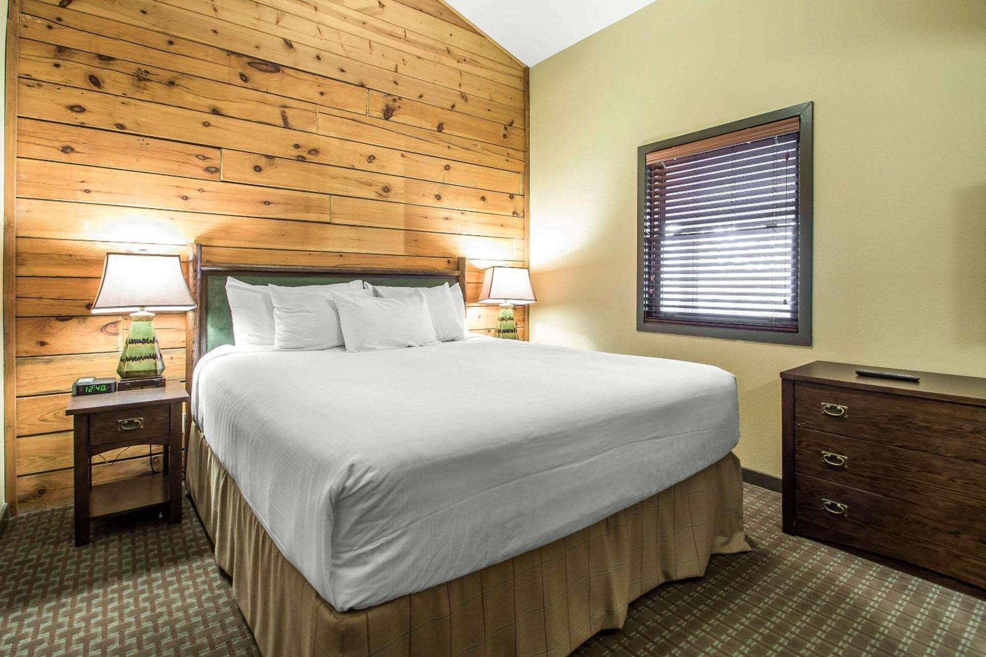 Bluegreen Vacations Christmas Mountain Village, An Ascend Resort Wisconsin Dells Exterior foto