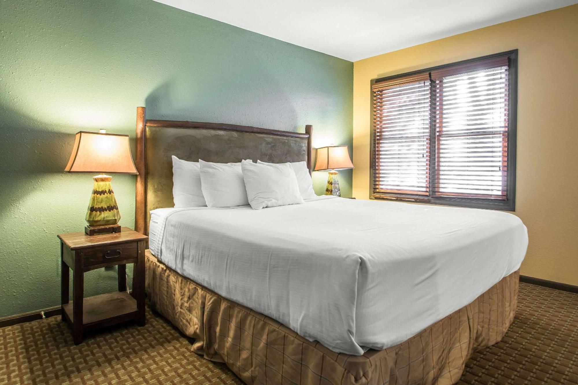 Bluegreen Vacations Christmas Mountain Village, An Ascend Resort Wisconsin Dells Exterior foto