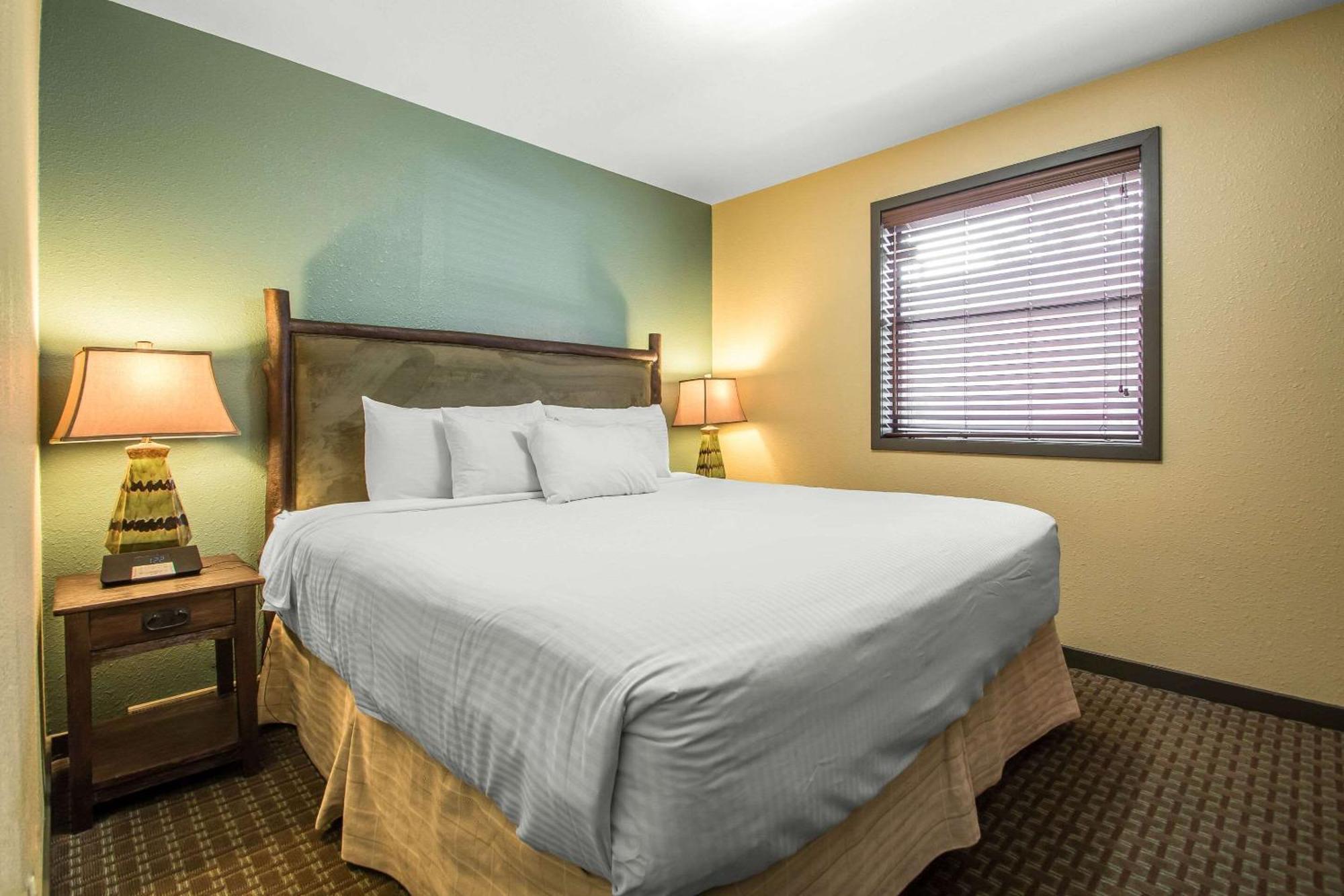Bluegreen Vacations Christmas Mountain Village, An Ascend Resort Wisconsin Dells Exterior foto