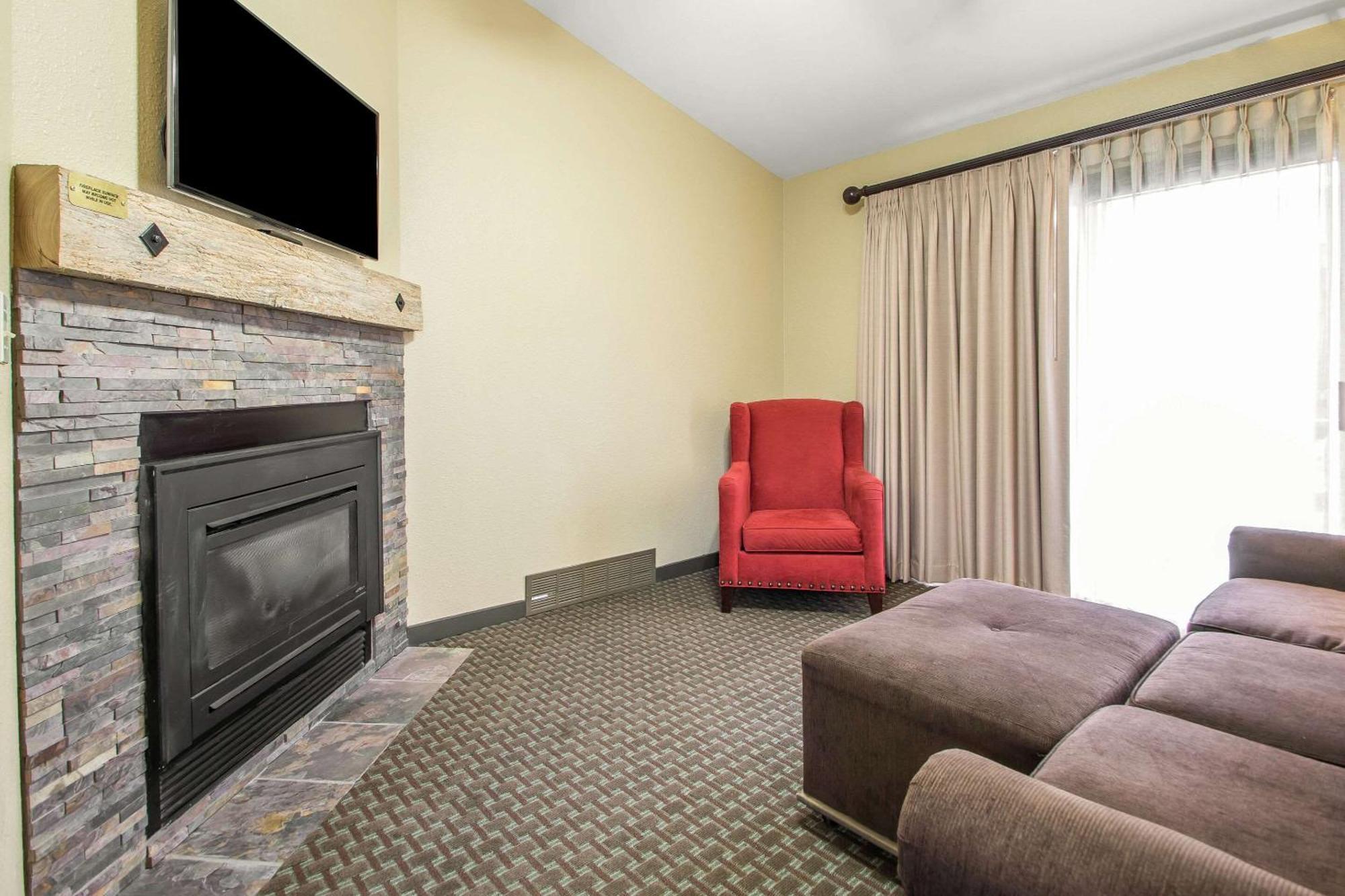 Bluegreen Vacations Christmas Mountain Village, An Ascend Resort Wisconsin Dells Exterior foto