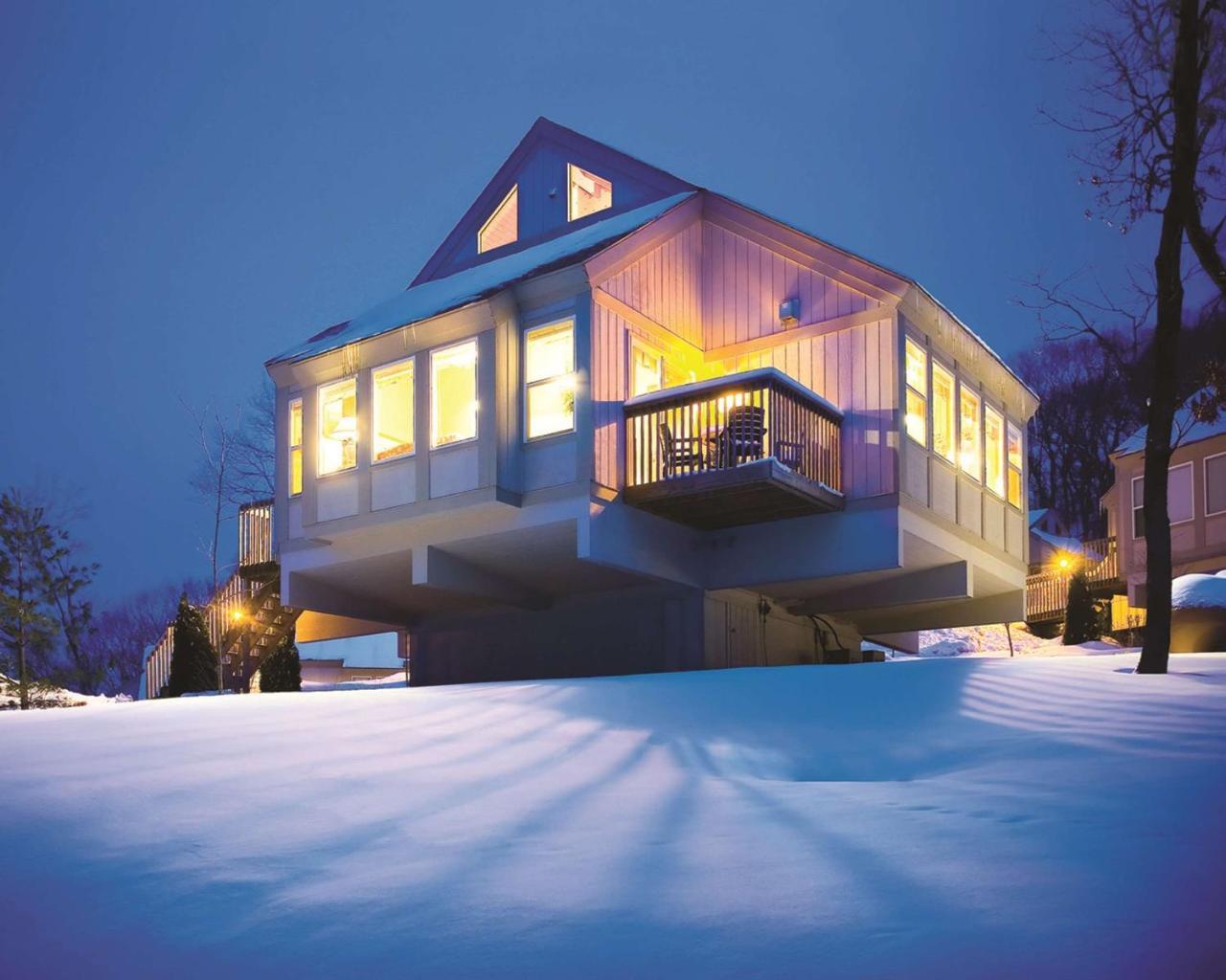 Bluegreen Vacations Christmas Mountain Village, An Ascend Resort Wisconsin Dells Exterior foto